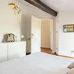 Lovely One-bedroom Attic In An Ancient Village *