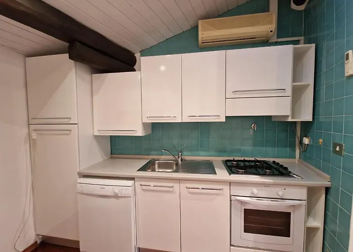 Apartmán Lovely One-bedroom Attic In An Ancient Village *